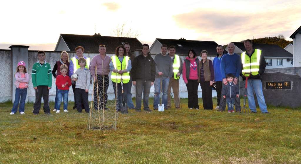 Some of the Swinford Tidy Towns volunteers that took part in planting the starter pack of trees which we received as part or our application to One Million Trees In One Day.