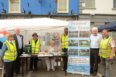 Official Launch of Swinford Mutt Mitts project 2014